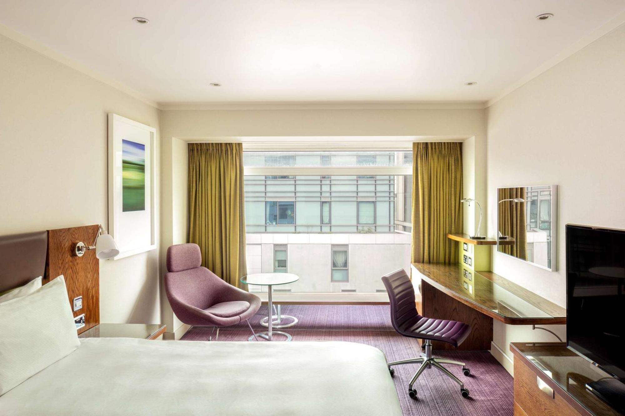Отель Hilton Metropole