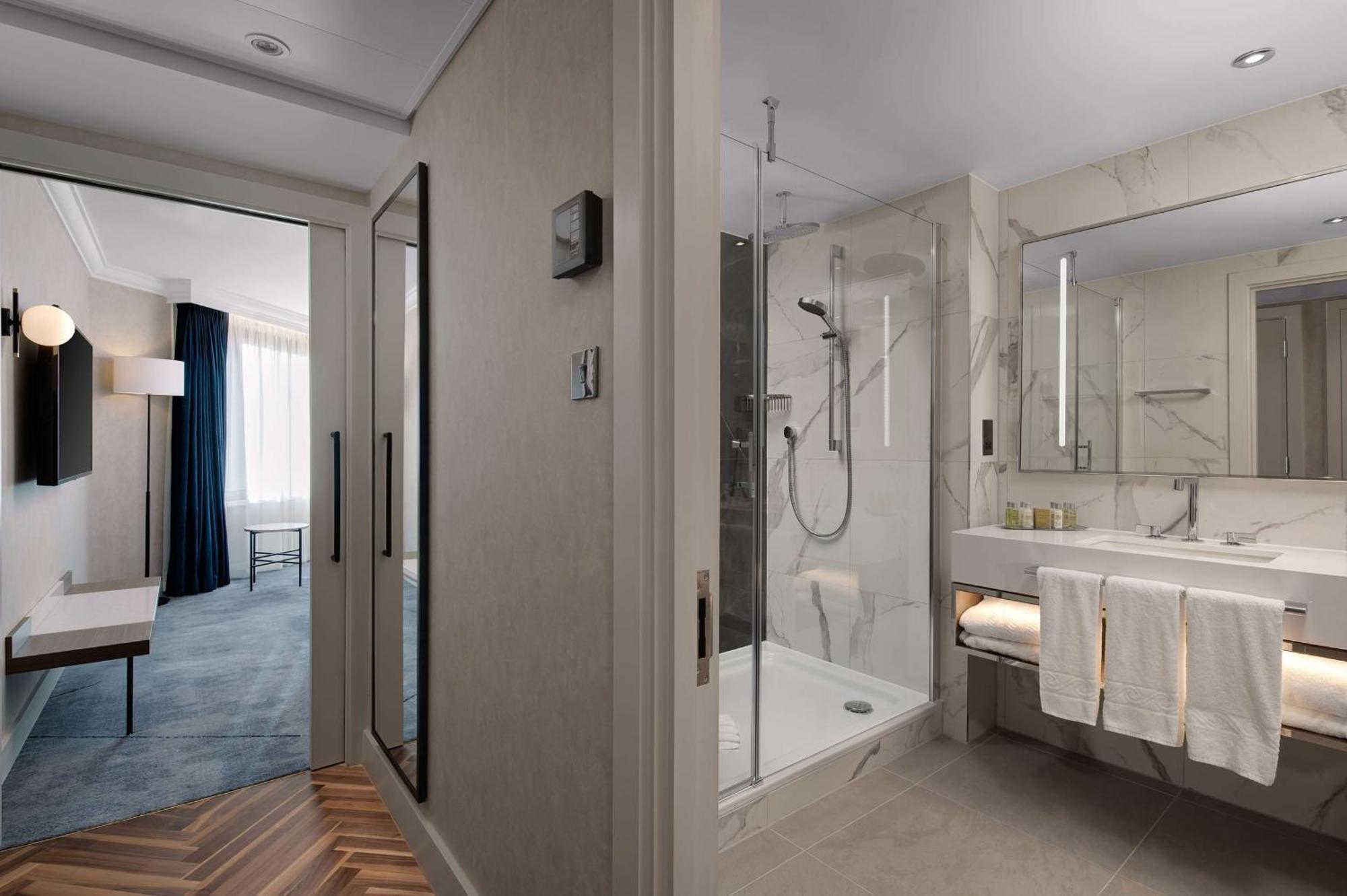 Hilton Metropole Лондон