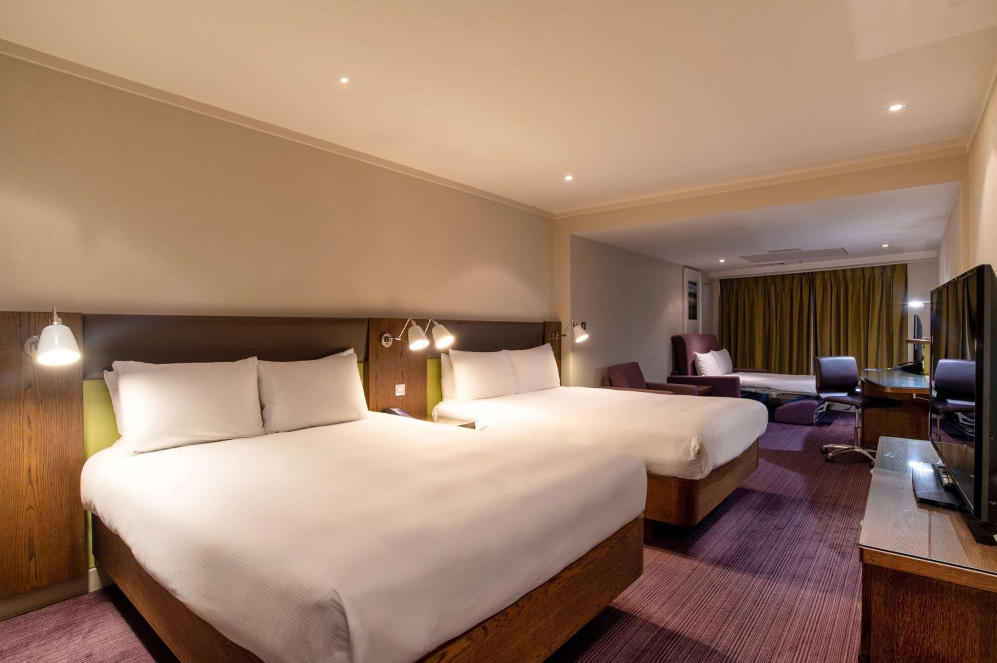 Hilton Metropole Отель 4*
